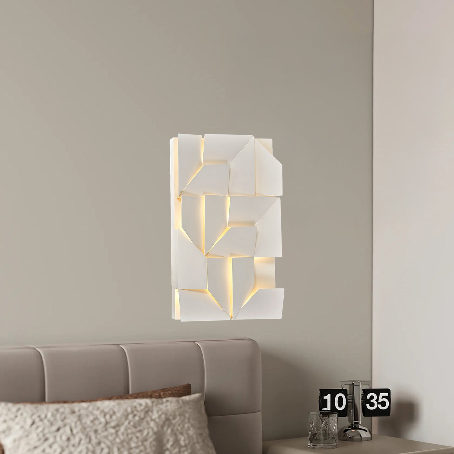 Shadows Rechargeable Grand Sconce