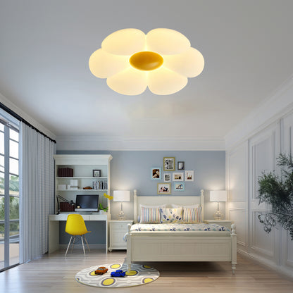 Six-leaf Flower Kids Room Eclectic Metal Ceiling Lamp