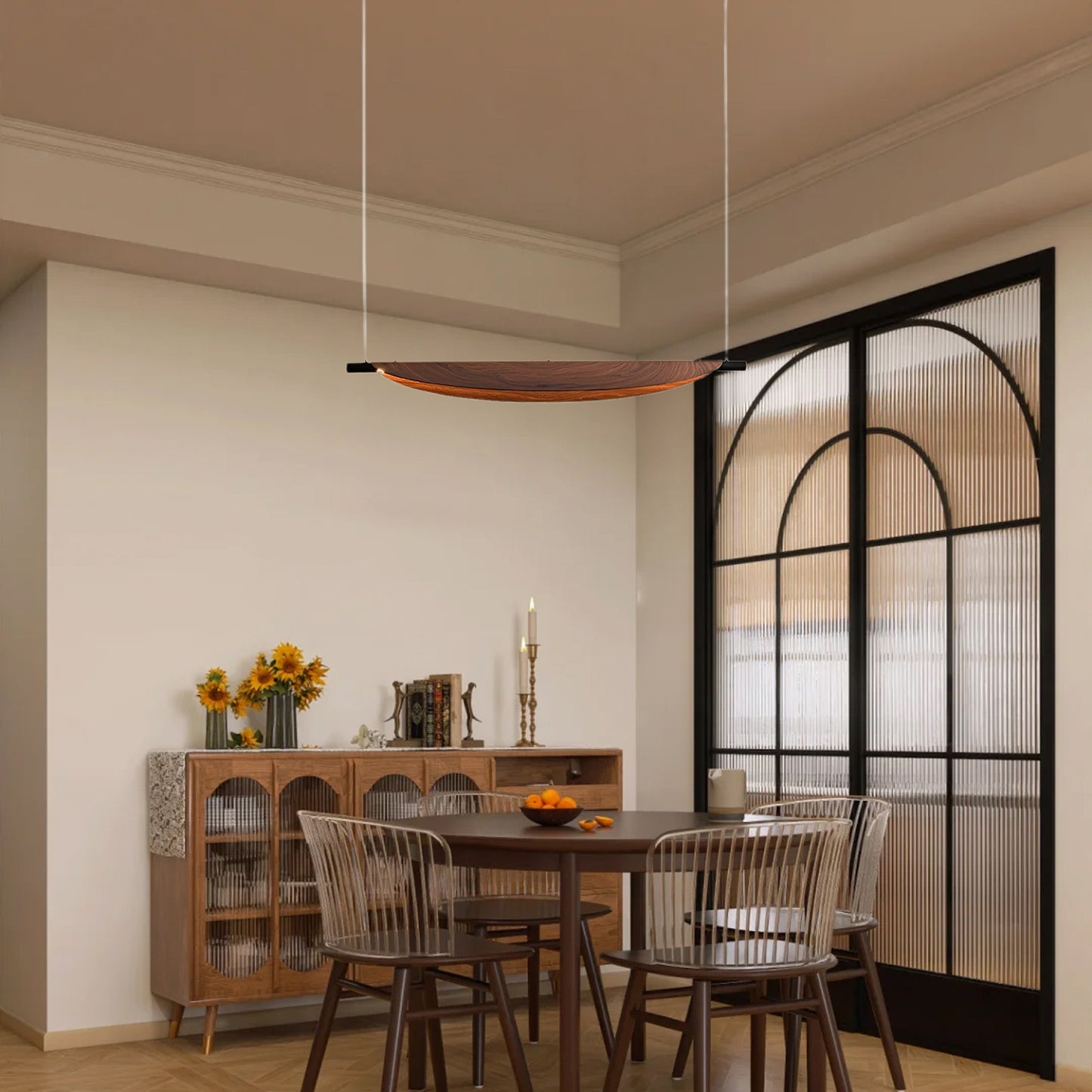 Sleek Board Modern Metal Pendant Lamp