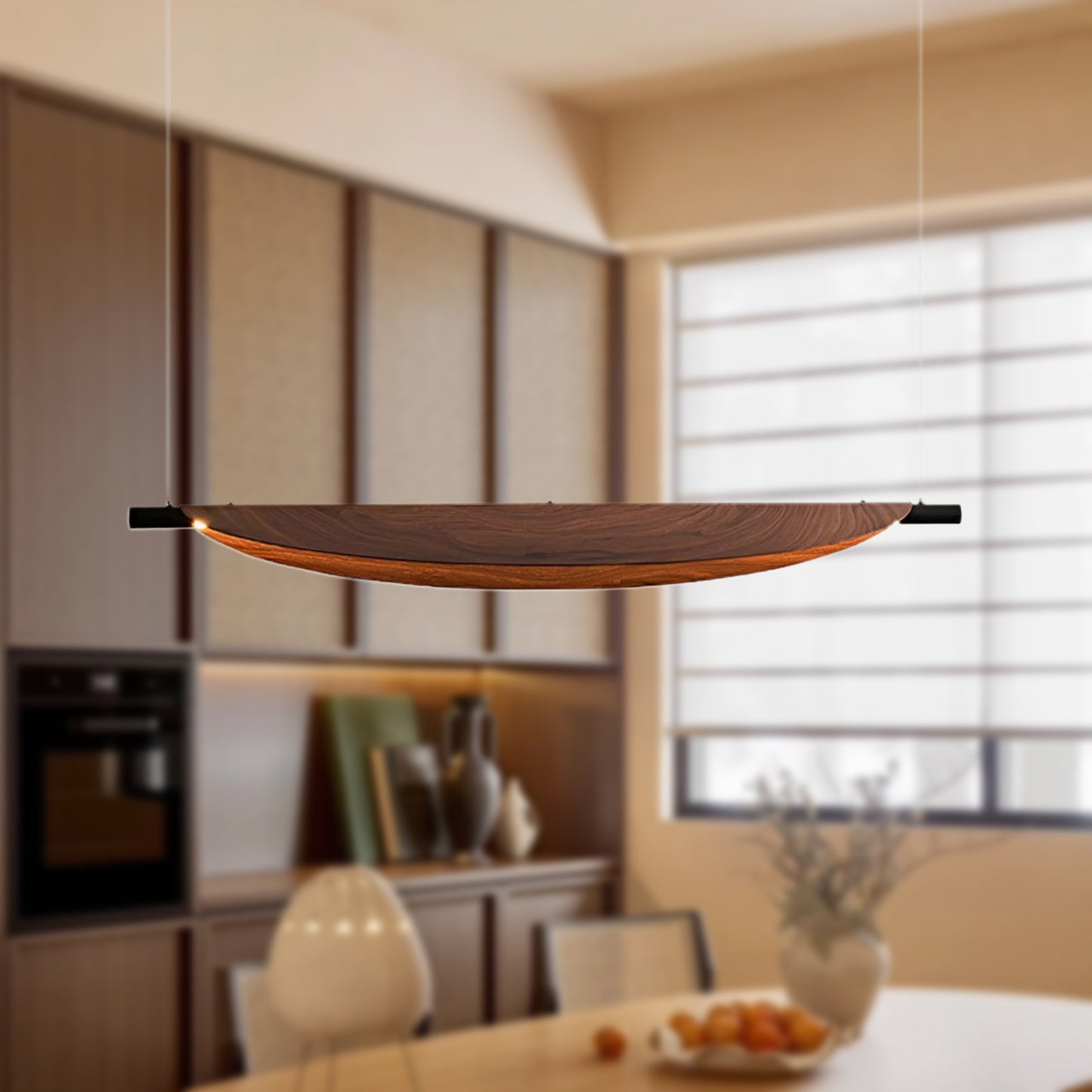 Sleek Board Modern Metal Pendant Lamp