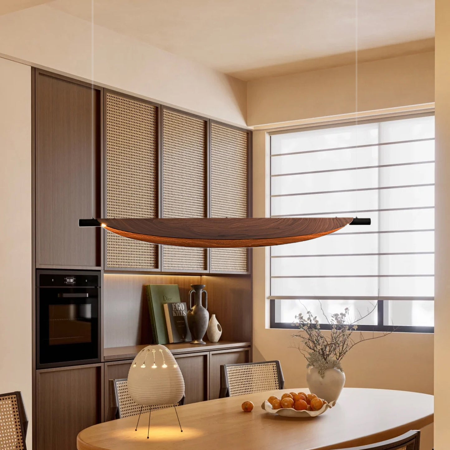 Sleek Board Modern Metal Pendant Lamp