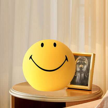 Smiling Art Deco Material Table Lamp