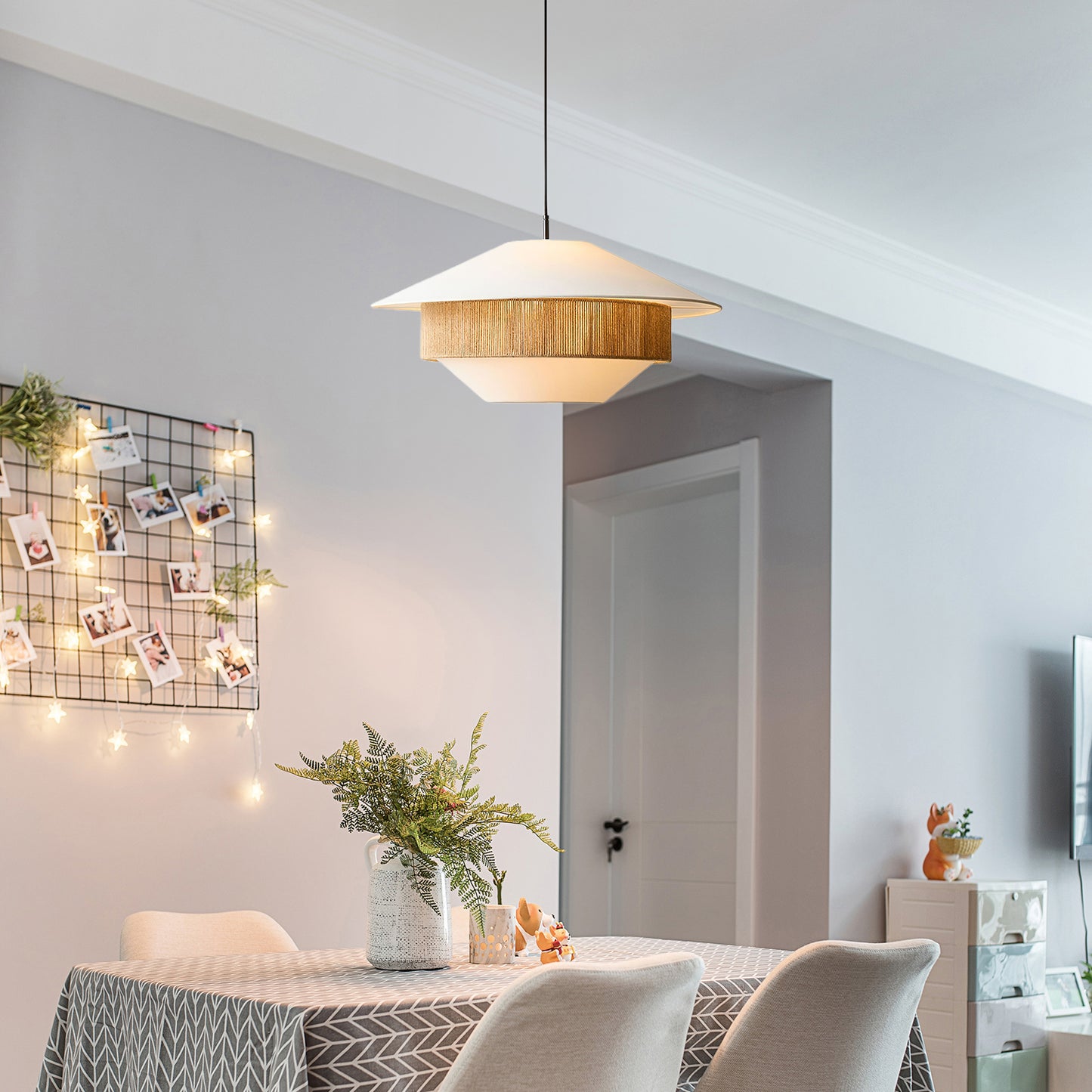 Stevie Woven Minimalist Metal Pendant Lamp