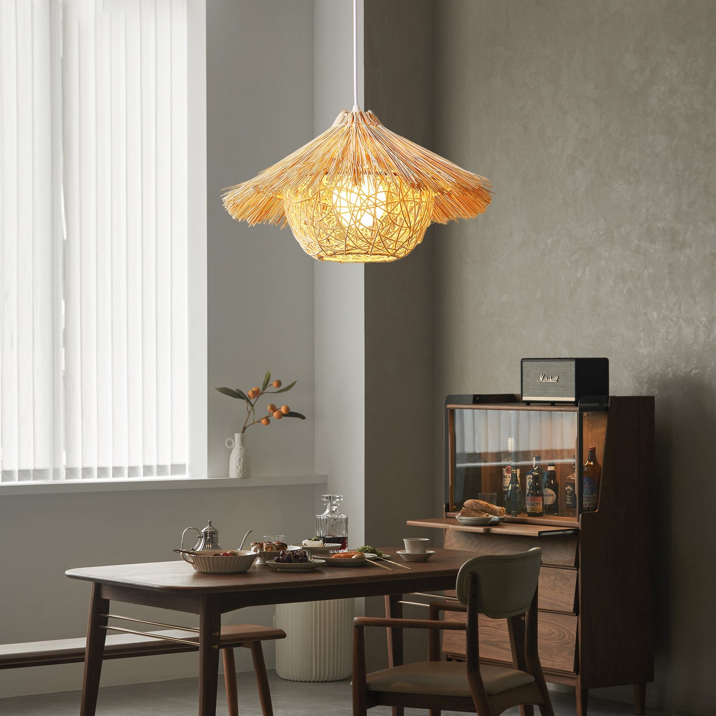 Straw Hat Traditional Material Pendant Light