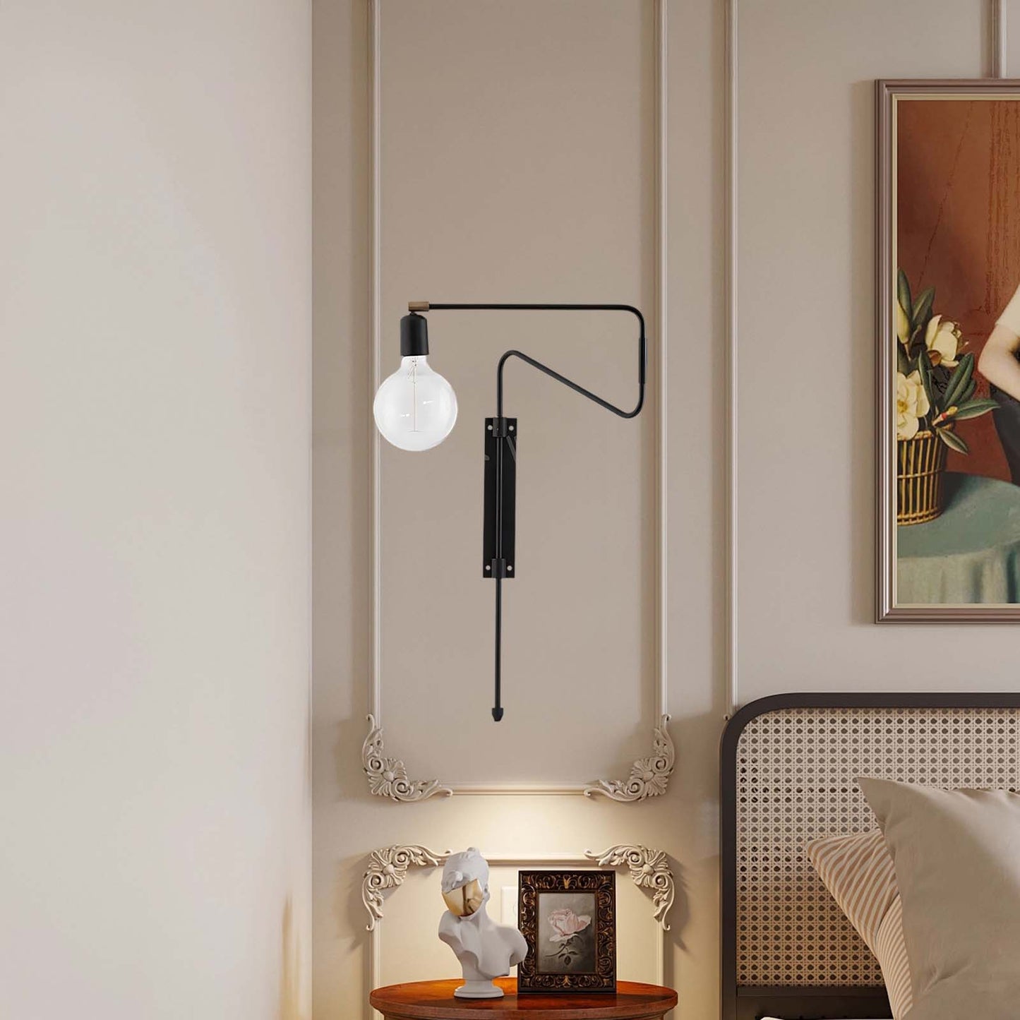 Swing Traditional Brass Wall Lamp