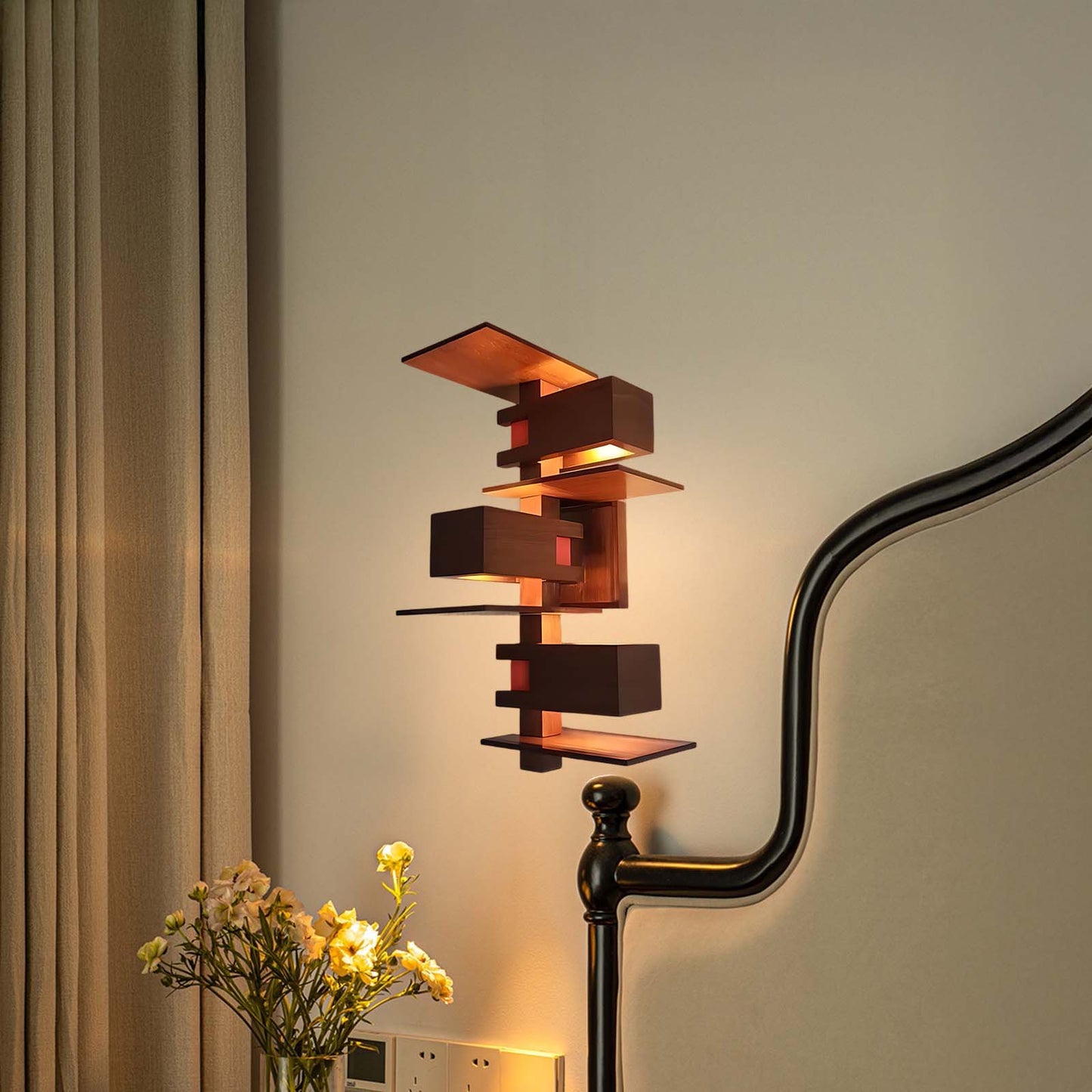 Taliesin Modern Wood Wall Lamp