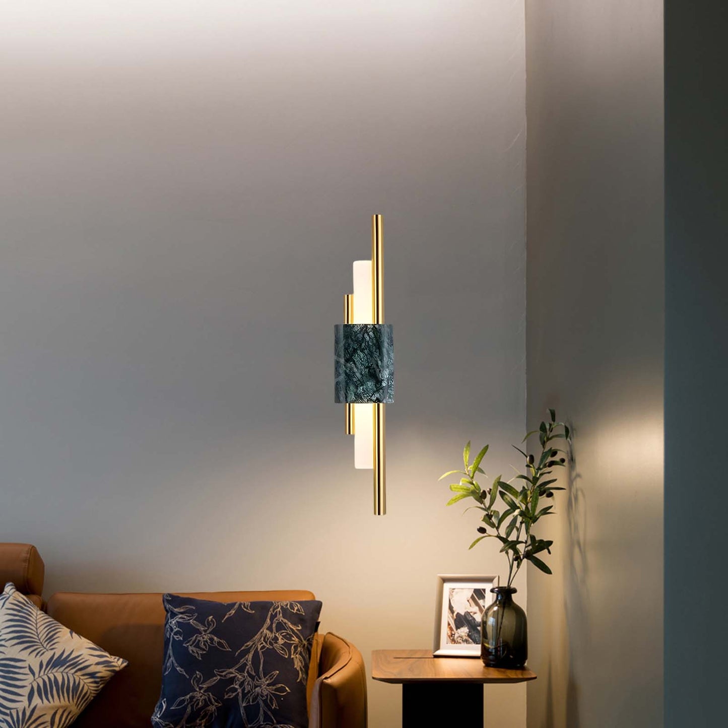 Tanto Eclectic Metal Wall Light