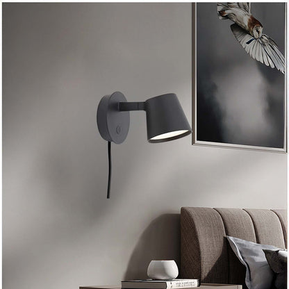 Tip Plug-In Minimalist Aluminum Wall Lamp