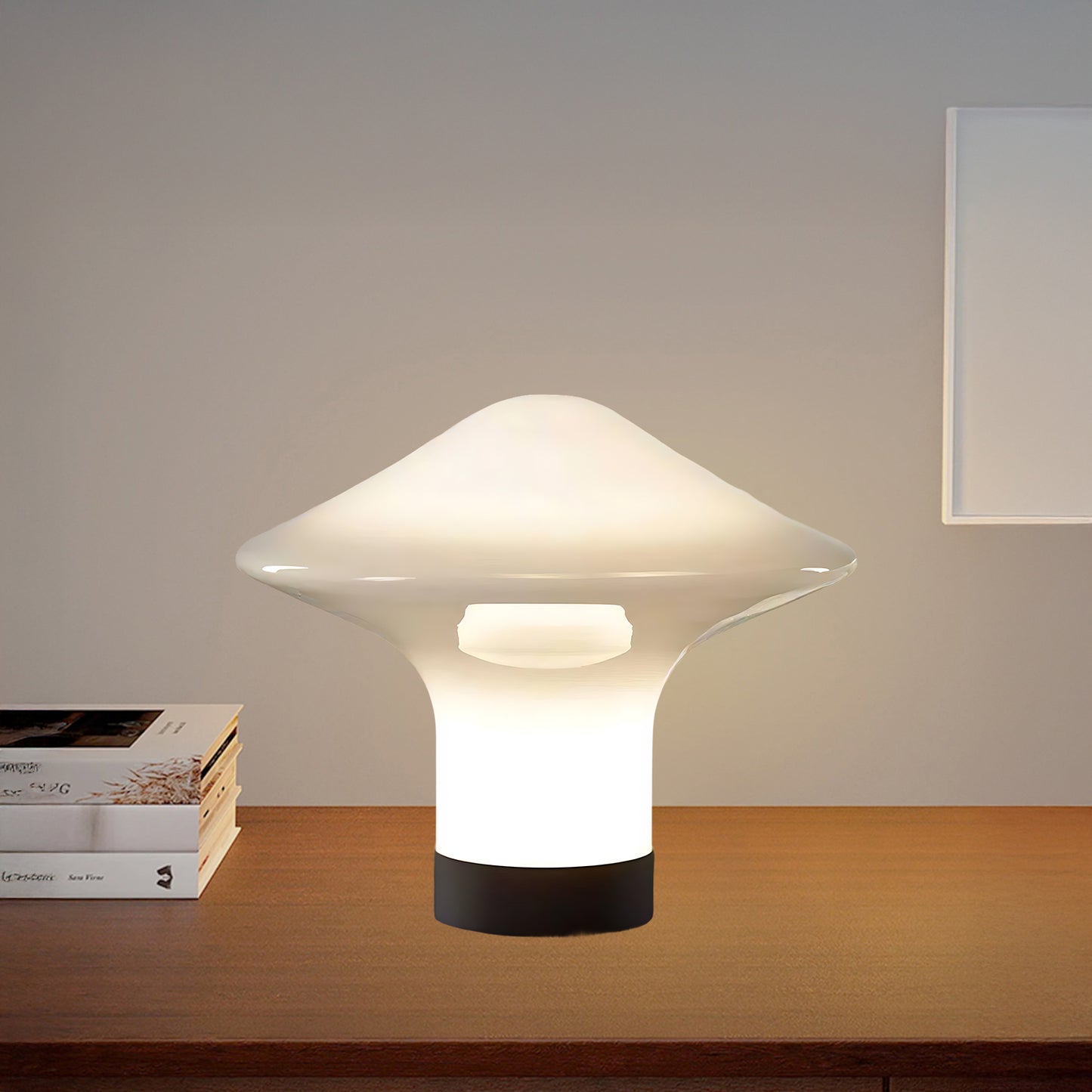 Trottola Minimalist Crystal Table Lamp