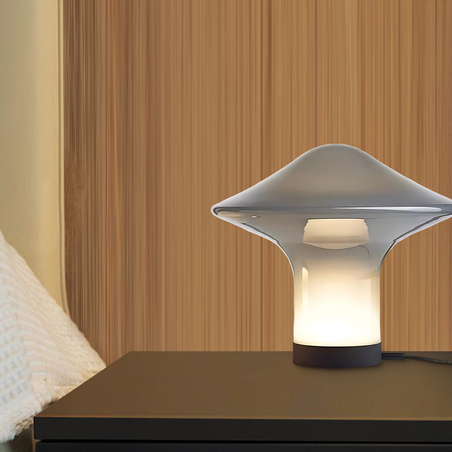 Trottola Minimalist Crystal Table Lamp