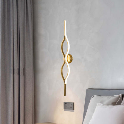 Twist Modern Brass Wall Light