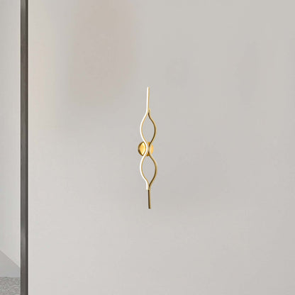 Twist Modern Brass Wall Light