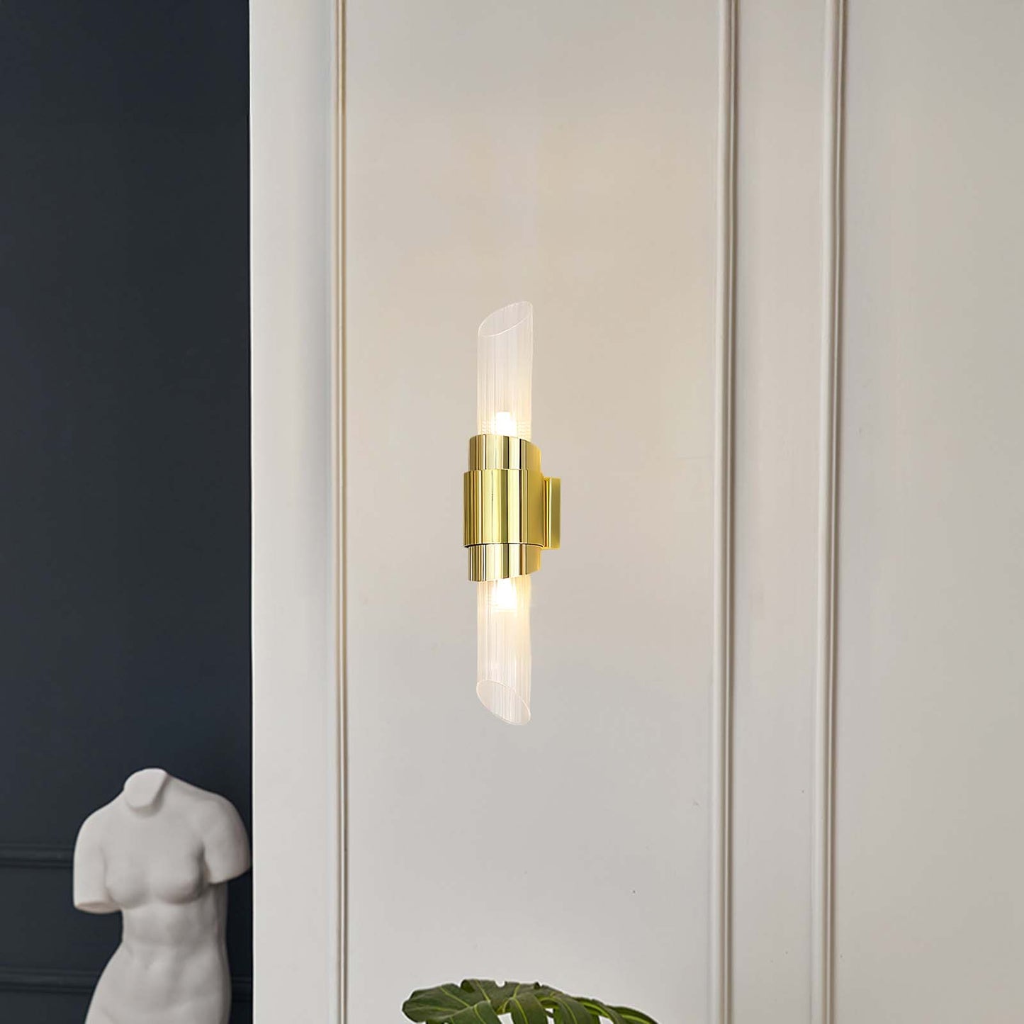 Tycho Small Luxury Metal Wall Lamp