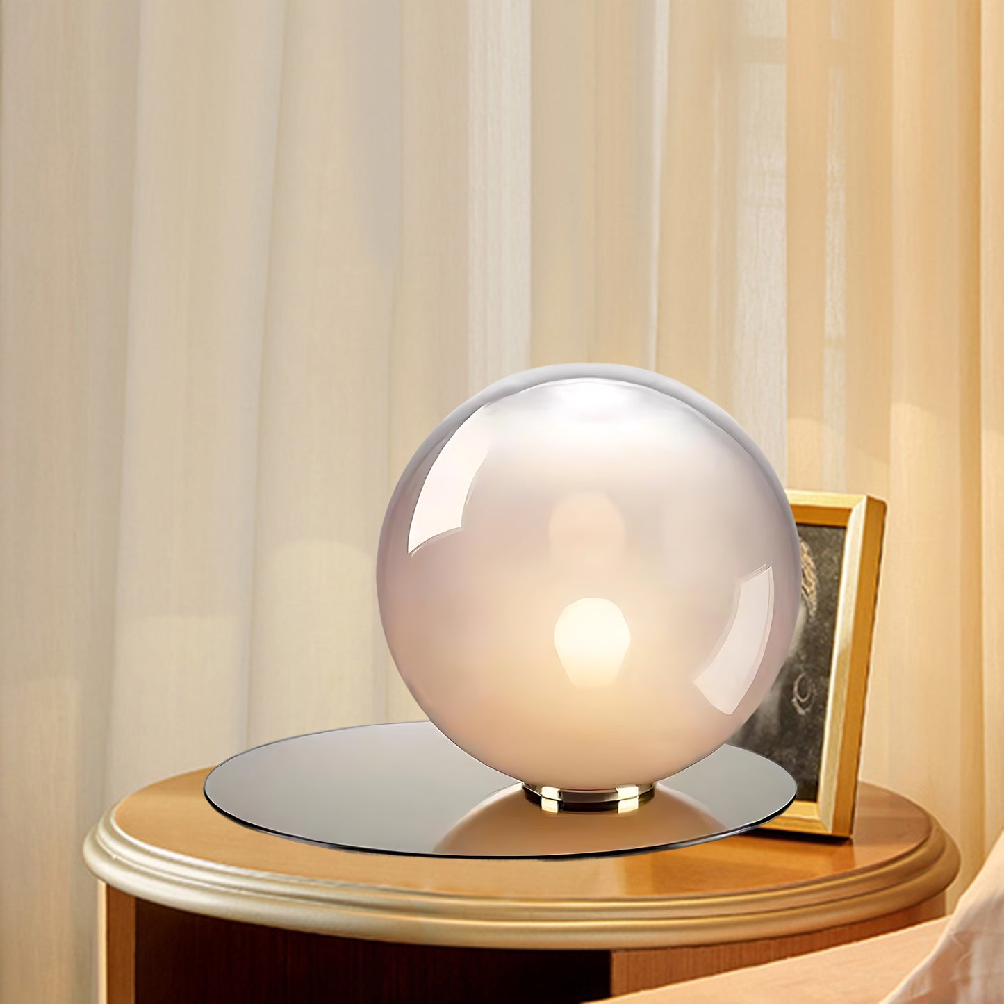 Umbra Traditional Crystal Table Lamp