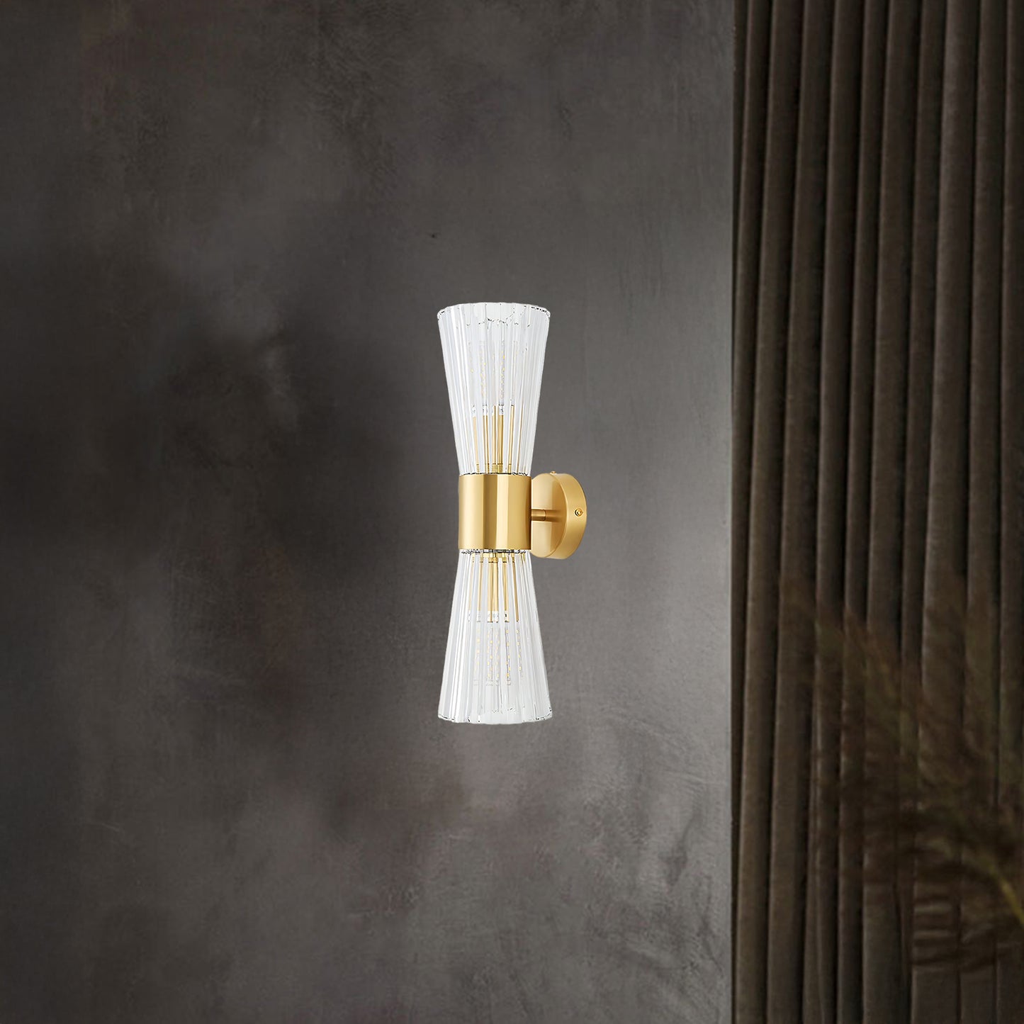 Vesta Eclectic Metal Wall Lamp