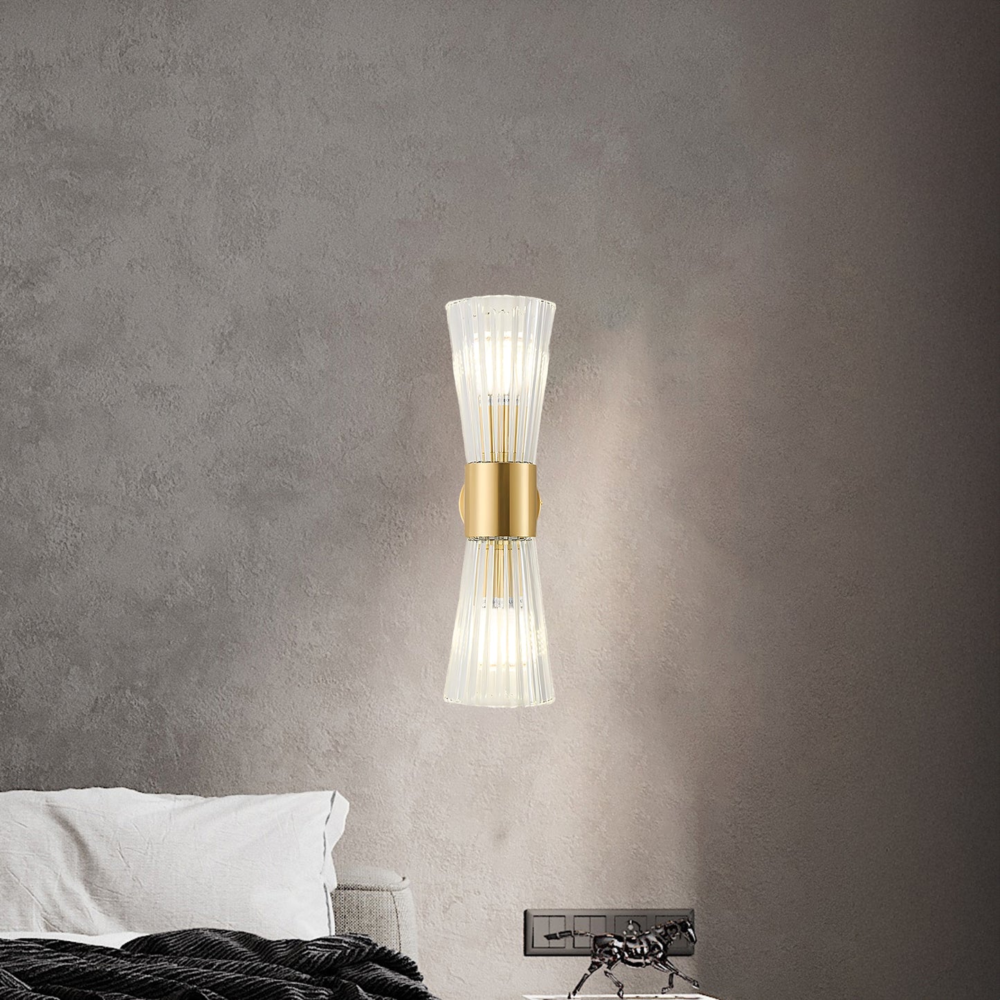 Vesta Eclectic Metal Wall Lamp