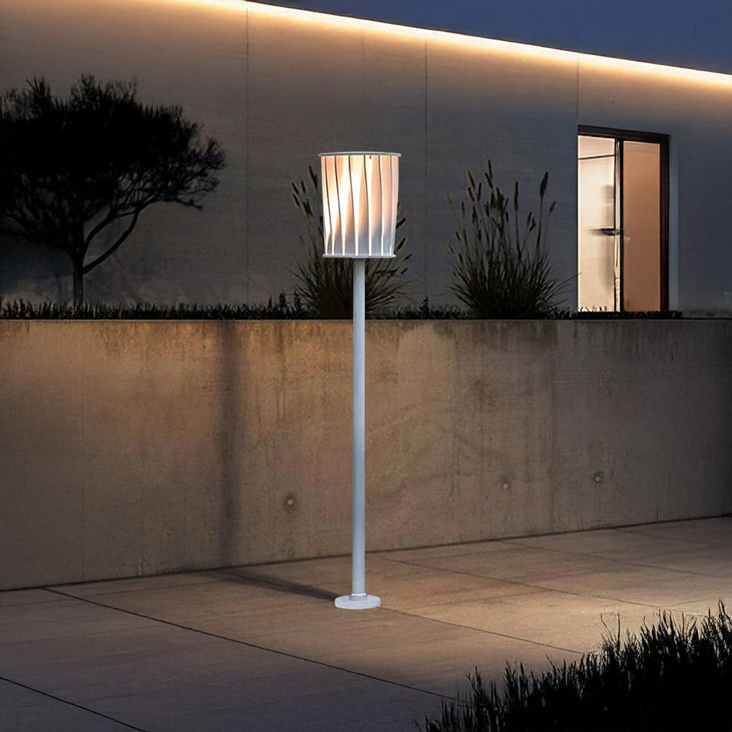 White Column Modern Aluminum Outdoor Light