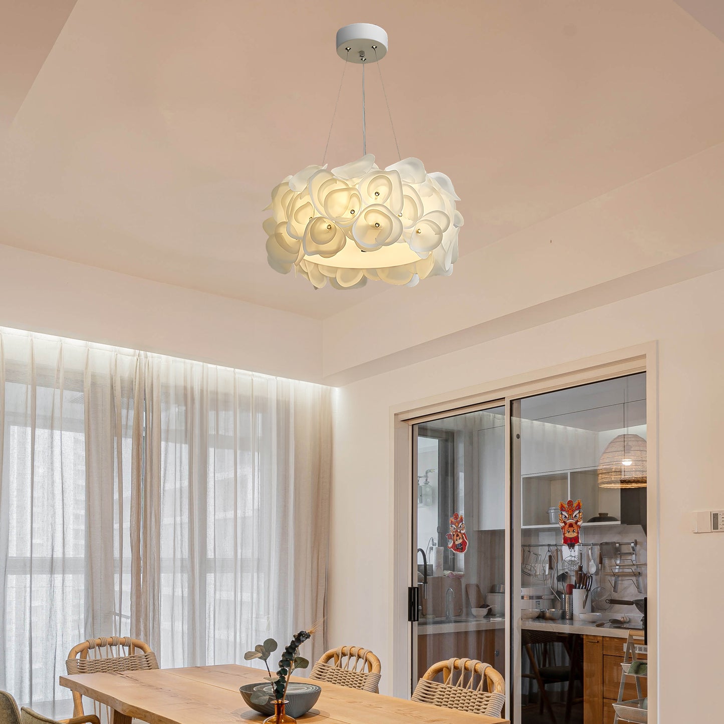 White Hydrangea Eclectic Metal Pendant Lamp