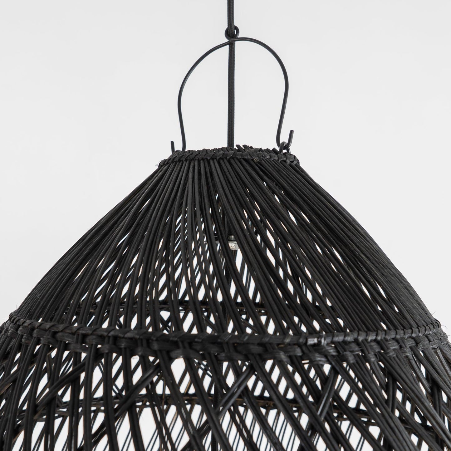 Wicker Contemporary Metal Pendant Lamp