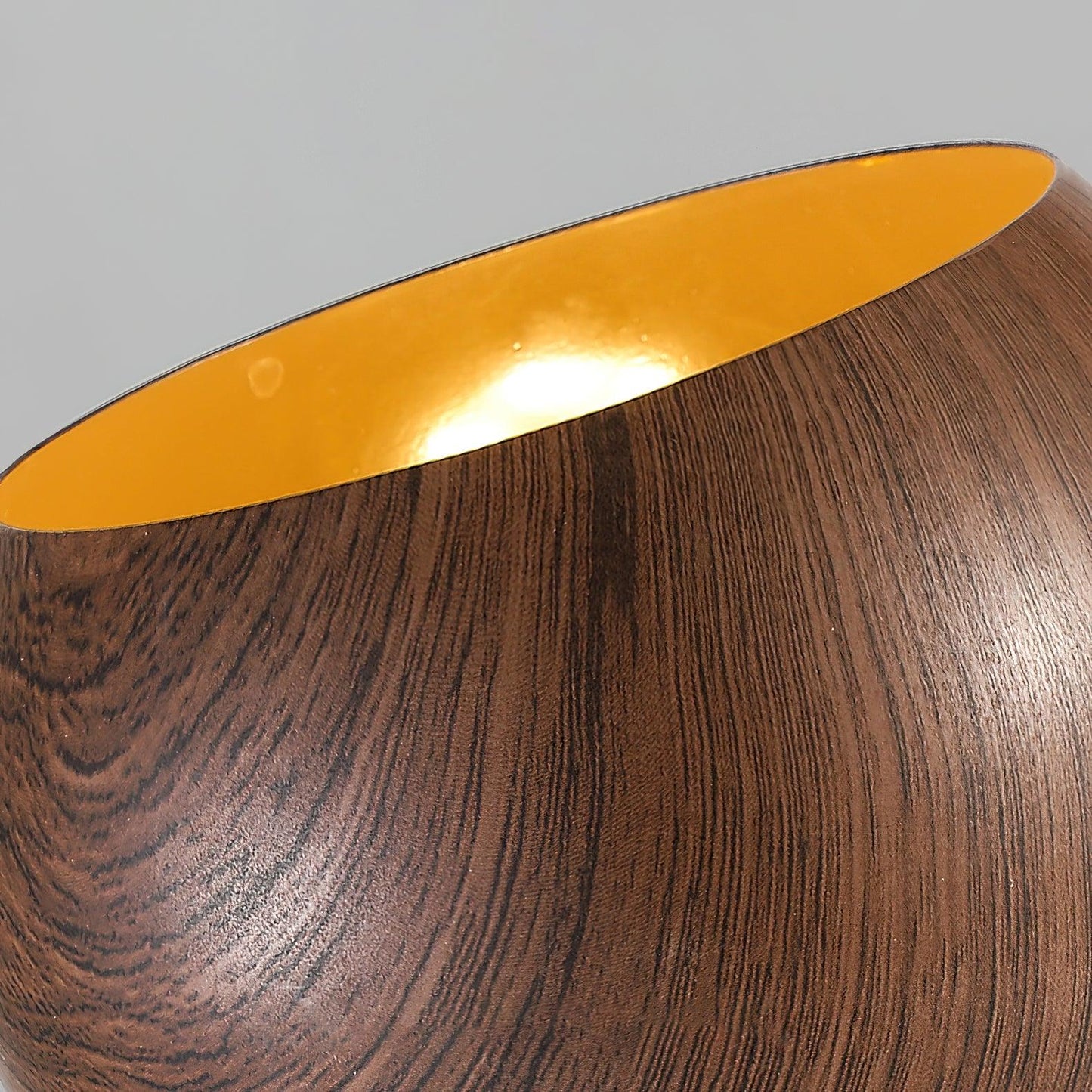 Wood Grain Luxury Pendant Lamp