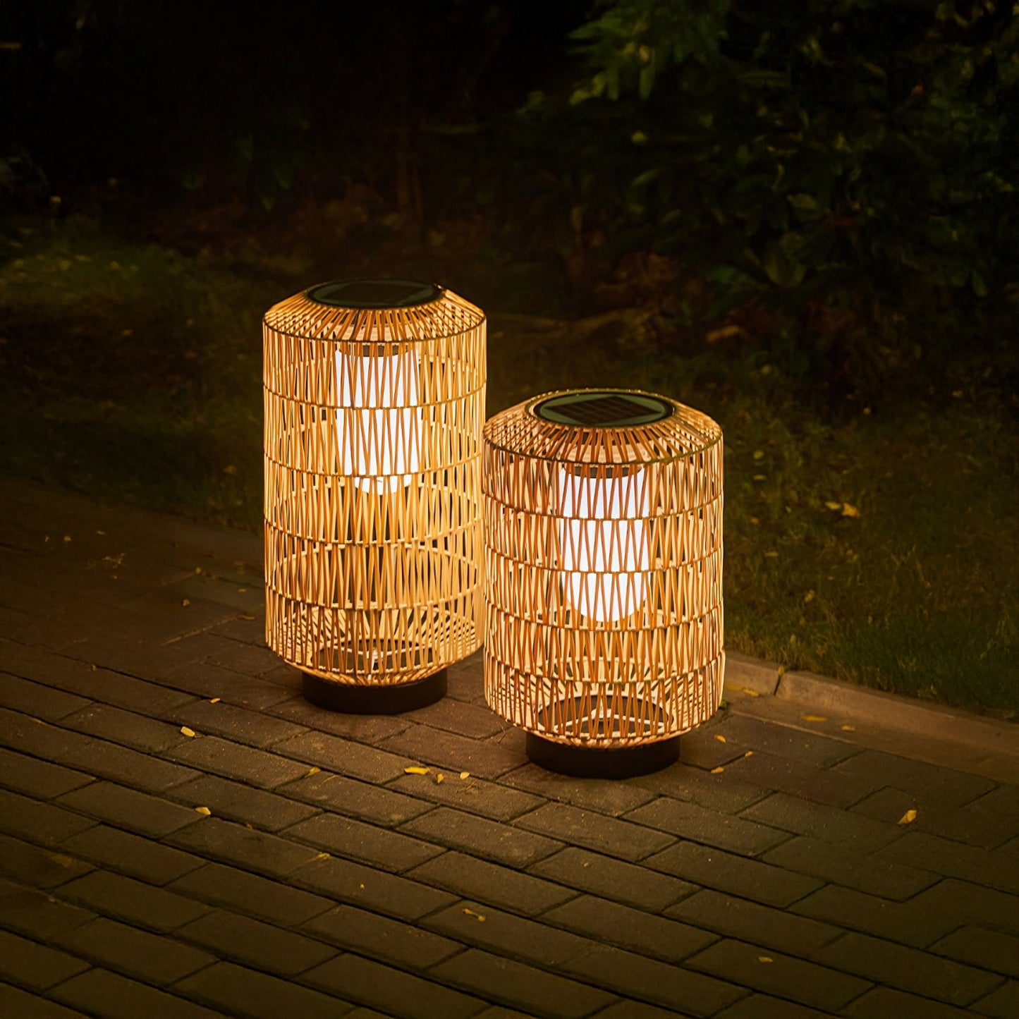 Woven Rattan Rustic Metal Outdoor Lamp